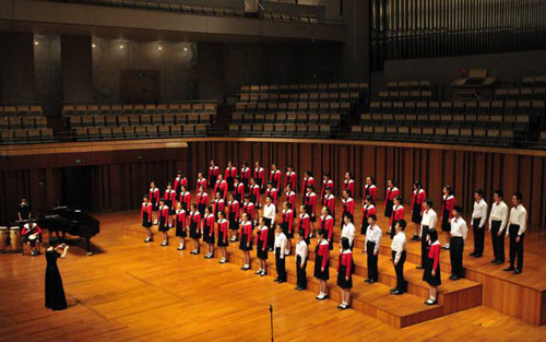 欢乐年华吉他谱 C调高清版_半音符编配_北京天使合唱团