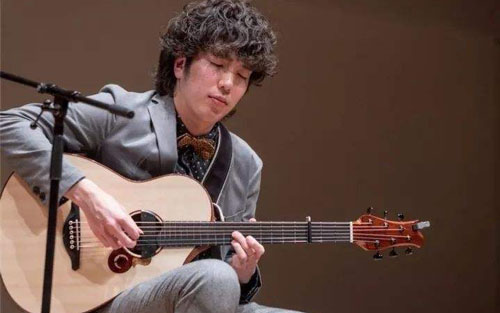 等待的风吉他指弹谱 E调_虫虫吉他编配_伍伍慧