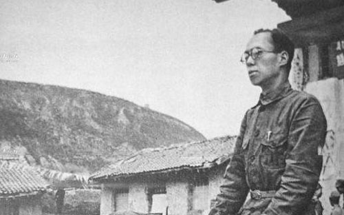 飞翔吉他谱 F调扫弦版_中国词曲网编配_张子石