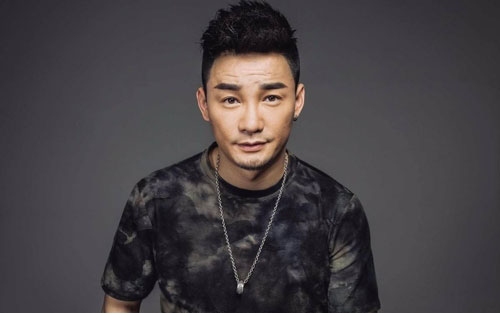 勇敢勇敢吉他谱 G调和弦谱_音乐之家编配_黄勇