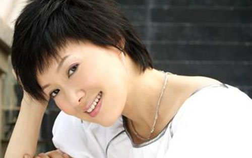 当爱情经过的时候吉他谱 D调六线谱_阿潘音乐工场编配_周艳泓