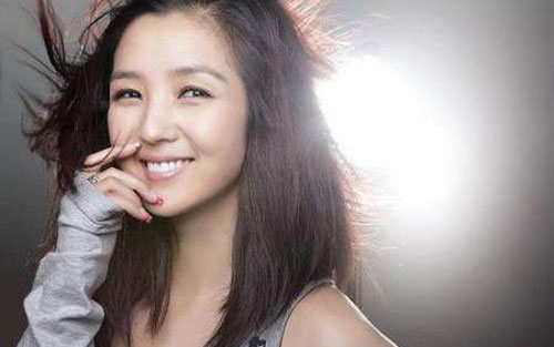 夏雪吉他谱 C调六线谱_阿潘音乐工场编配_何洁