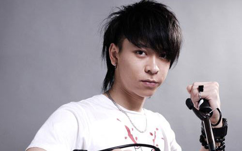 改变吉他谱 F调六线谱_阿潘音乐工场编配_俞思远