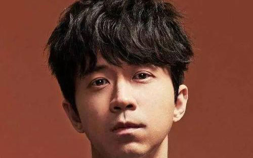 右手边吉他谱 A调六线谱_阿潘音乐工场编配_光良