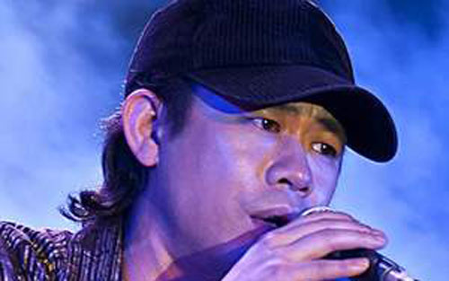 我们的天空吉他谱 D调六线谱_虫虫吉他编配_黄艺明