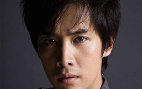 苦恋指弹谱 原调六线谱_虫虫吉他编配_李逸朗