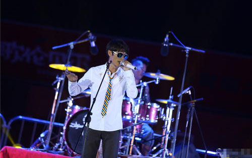 远方吉他谱 G调双吉他版_风华艺校编配_青蛙乐队