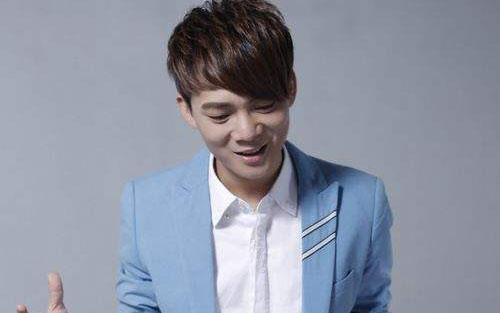 错错错吉他谱 A调和弦谱_吉他吧编配_六哲