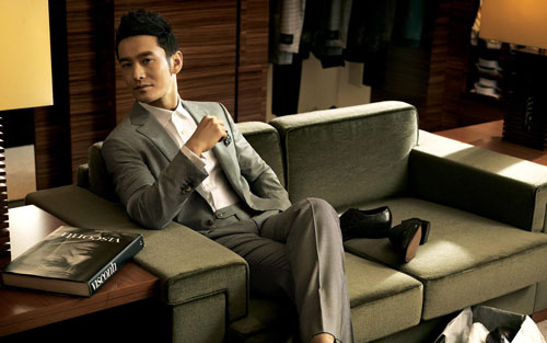 匹夫吉他谱 F调扫弦版_弦心距编配_黄晓明