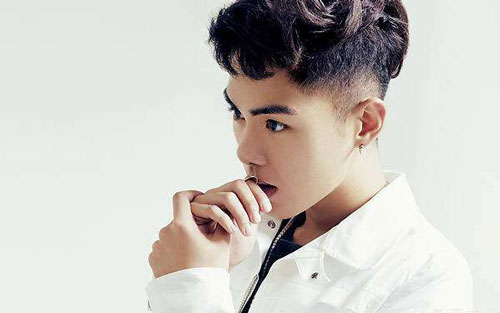 原谅这世界没那么好吉他谱 E调高清版_小叶歌吉他编配_孙子涵