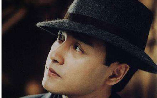 《为你钟情》尤克里里谱 C调和弦谱_桃子鱼仔教室编配_张国荣