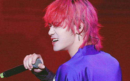 《像暗杀似的绕到背后突然拥抱你》尤克里里谱弹唱版 G调和弦谱_白熊音乐编配