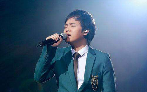 《你是我的唯一》尤克里里谱弹唱版 F调男生版_ukulelecn编配_郑源