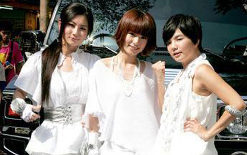 《候鸟》尤克里里谱弹唱版 C调简单版_ukulelecn编配_she