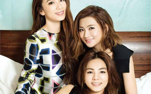 《十七》尤克里里谱弹唱版 C调附前奏_喵了个艺编配_she