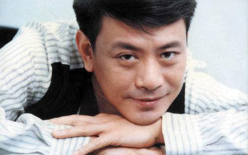 《狮子山下》尤克里里谱指弹版 原调六线谱_精选版_罗文