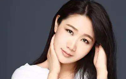 《爱你在心口难开》尤克里里谱指弹版 F调六线谱_桃子鱼仔编配_孙露