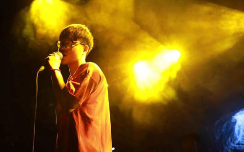 《我想》尤克里里谱弹唱版 C调简单版_桃子鱼仔编配_余佳运