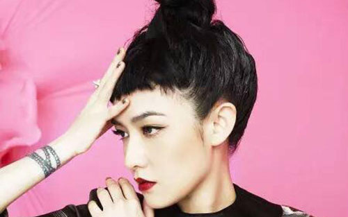 《小叮当》尤克里里谱弹唱版 C调附前奏_范星弦音乐教室编配_范晓萱