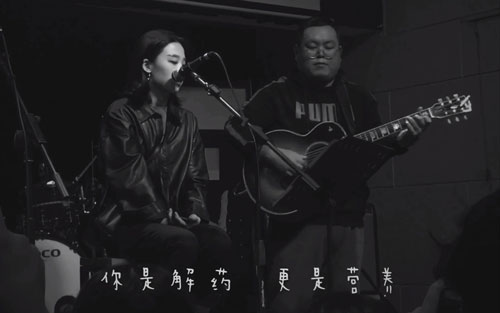 《十二》尤克里里谱弹唱版 C调简单版_大黄尤克里里编配_留声玩具