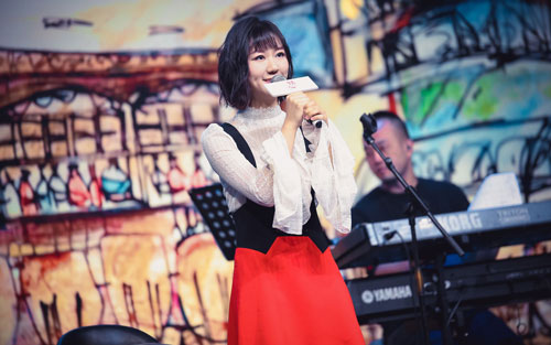 《我从崖边跌落》尤克里里谱弹唱版 G调扫弦版_音乐地带编配_谢春花