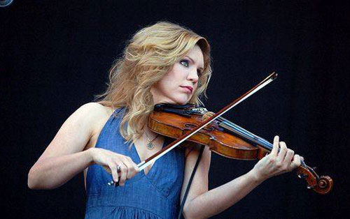 《the scarlet tide》尤克里里谱弹唱版 C调和弦谱_音乐之家编配_alison krauss