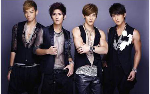 《我有我的Young》尤克里里谱弹唱版 G调扫弦版_大黄尤克里里编配_飞轮海