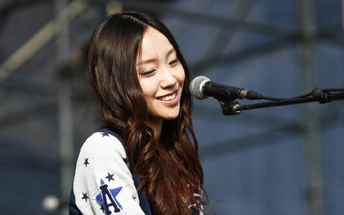 《房间》尤克里里谱指弹版 原调六线谱_崔骏ukulele编配_刘瑞琦