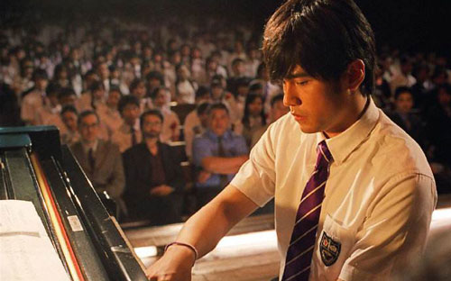 《伊斯坦堡》尤克里里谱弹唱版 G调和弦谱_附前奏_周杰伦