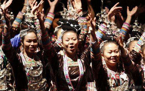 《红河谷》尤克里里谱弹唱版 C调六线谱_高清版_民歌