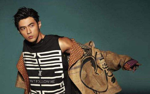 《一路向北》尤克里里谱弹唱版 F调附前奏_桃子鱼仔ukulele编配_周杰伦