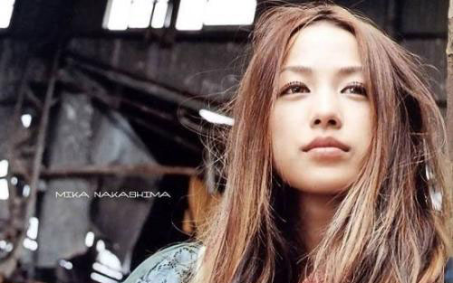 《雪之华》尤克里里谱指弹谱 D调六线谱_精选版_中岛美嘉