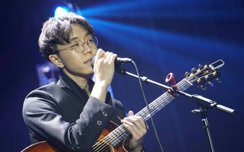 《一如年少模样尤克里里谱弹唱版 C调和弦谱_白熊音乐编配_陈鸿宇