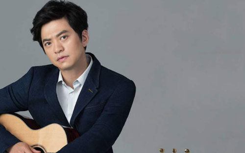 《懂得》尤克里里谱弹唱版 A调六线谱_小鱼吉他屋编配_李健