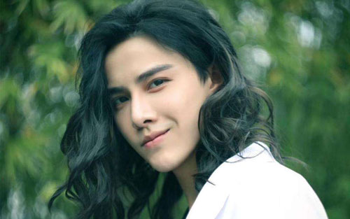 《静悄悄》尤克里里谱弹唱版 F调简单版_大黄尤克里里编配_大泫