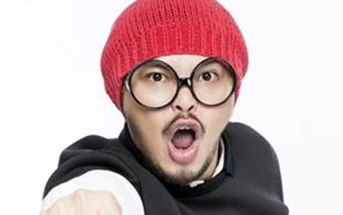 《泰国情哥》尤克里里谱弹唱版 G调扫弦版_音乐之家编配_黄明志