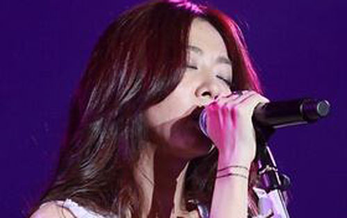 《躺在你的衣柜》尤克里里谱弹唱版 C调和弦谱_音乐之家编配_陈绮贞