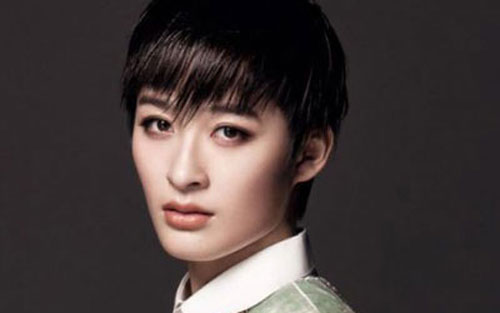 《狮子座》尤克里里谱弹唱版 G调和弦谱_扫弦版_曾轶可