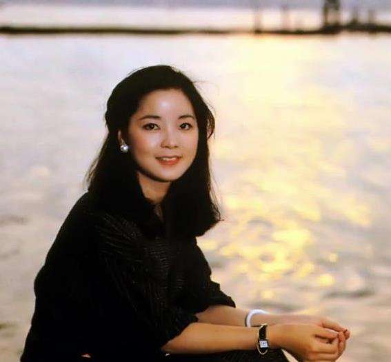 《我只在乎你》尤克里里谱弹唱版 C简单版调_乐手之家编配_邓丽君
