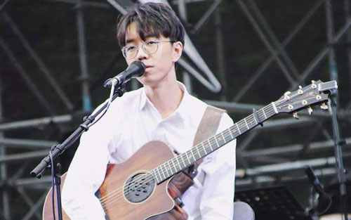 《理想三旬》尤克里里谱弹唱版 C调高清版_ukulelecn编配_陈鸿宇