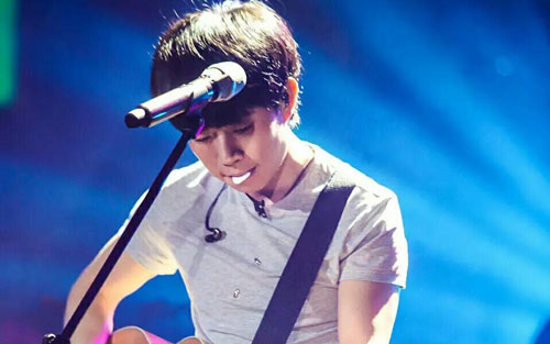 《成都》尤克里里谱弹唱版 G调附前奏_桃子鱼仔编配_赵雷