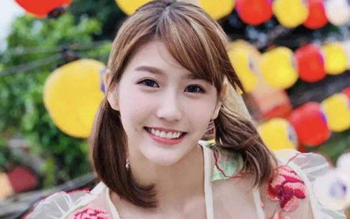 《好想你》尤克里里谱弹唱版 F调女生版_尤克里里中国网编配_朱主爱