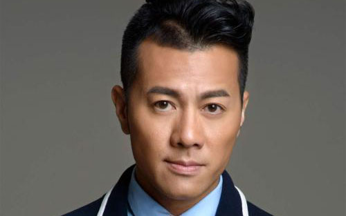 《七友》尤克里里谱弹唱版 B调和弦谱_简单版_梁汉文