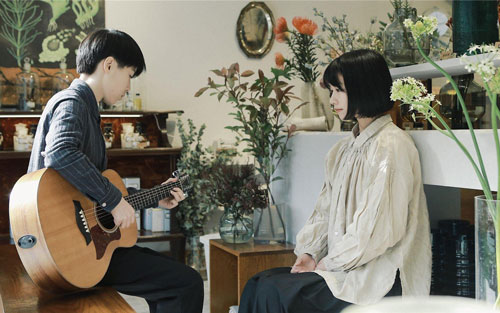 《蝴蝶之夏》尤克里里谱弹唱版 C调和弦谱_ukulele编配_房东的猫