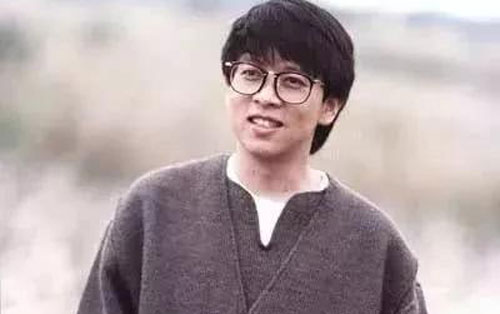 《口是心非》尤克里里谱弹唱版 E调男生版_音乐地带编配_张雨生