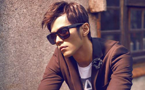 《青花瓷》尤克里里谱弹唱版 A调六线谱_附前奏_周杰伦