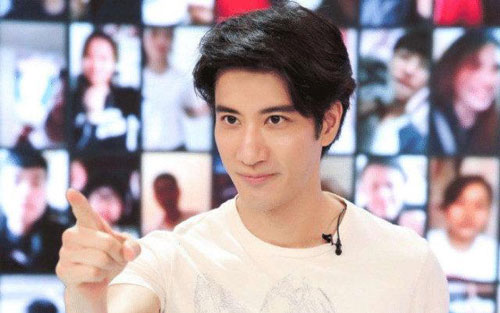 《依然爱你》尤克里里谱弹唱版 C调简单版_闲识音学社编配_王力宏