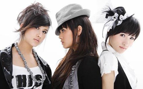 《We Wish You A Merry Christmas》尤克里里谱弹唱版 C调附前奏_喵了个艺编配_t.r.y