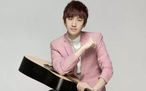 《娃娃脸》尤克里里谱弹唱版 C调扫弦版_闲识音学社编配_后弦