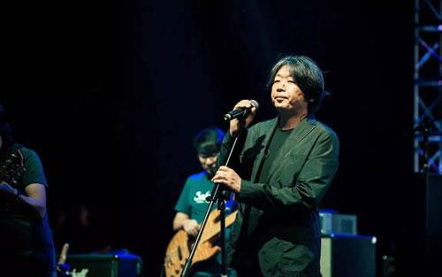 《虎口脱险》尤克里里谱弹唱版 C调和弦谱_音乐地带编配_老狼